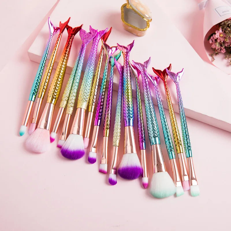 4 Conjunto de pincéis de sereia para maquiagem, blush, contorno, pó, sombra